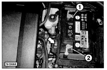 Batterie aus- und einbauen