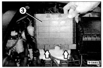 Batterie aus- und einbauen