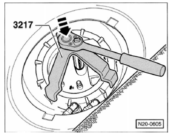 Kraftstoffpumpe/tankgeber aus- und einbauen